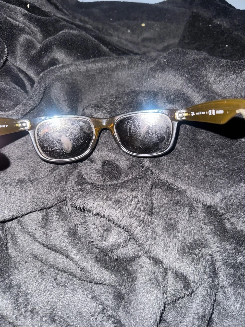 Ray-Ban Black Frame with Dark Lenses Men's Sunglasses